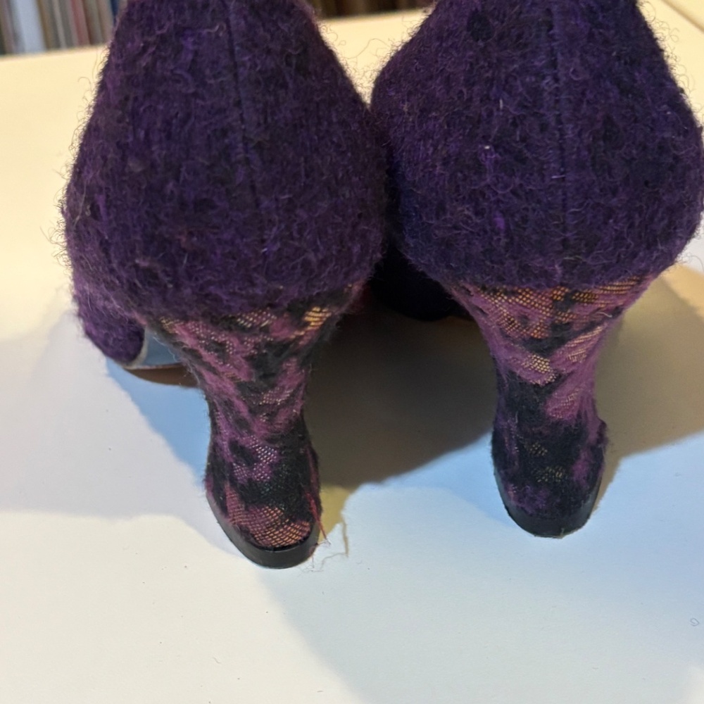 Furry 80s inspired purple Fluevogs - Sz 7 - Picture 9 of 11